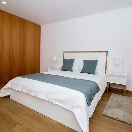Casas Do Paco - Philosophy Apartment