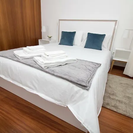 Casas Do Paco - Philosophy *