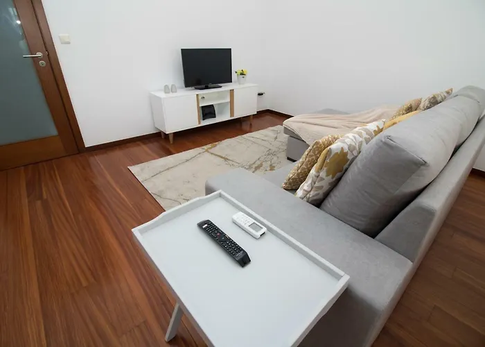 Casas Do Paco - Philosophy * Braga