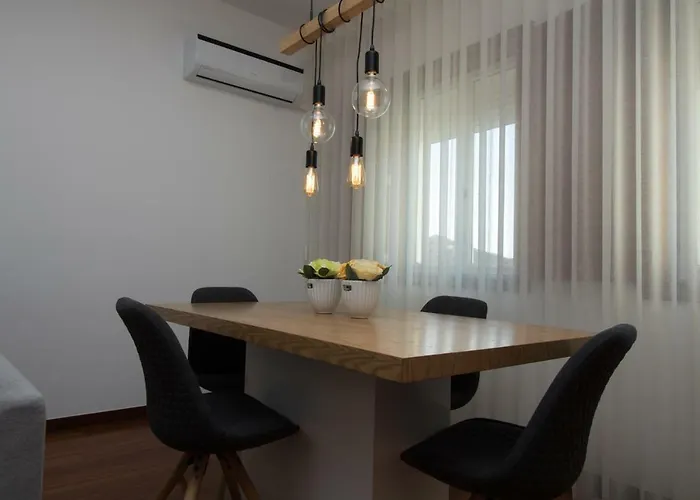 Casas Do Paco - Philosophy * Braga