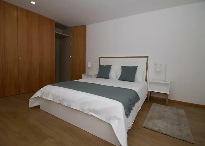 Casas Do Paco - Philosophy * Braga